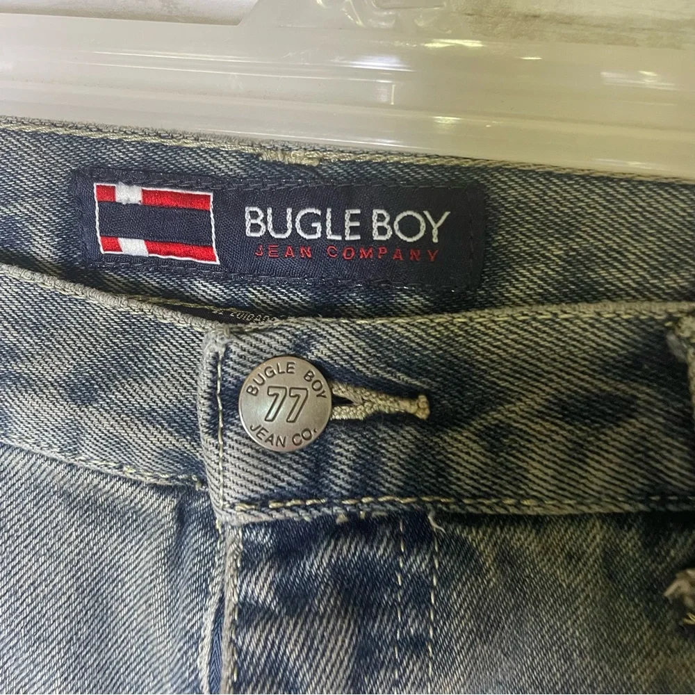 Vintage 90s Y2K Bugle Boy Denim Jean Shorts Wide Leg Baggy Shorts Size 34 - Picture 5 of 8